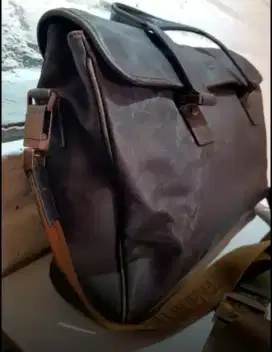 BRAUN BUFFEL messenger bags Germany.