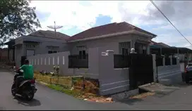 ---TURUN HARGA - Dijual rumah Tanjungpinang dalam kota---