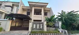 Disewakan Rumah Dharmahusada Indah Utara Semi Furnish