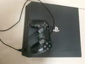 Di jual PS4 PRO 1TB