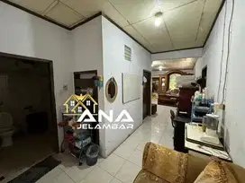 ANA RUMAH LUAS 8X20M DI JELAMBAR