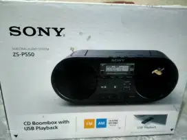 Sony zs ps50 like new