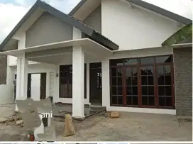 Jual rumah lokasi baturan colomadu luas 353mtr SHM harga 1,6 Myd nego