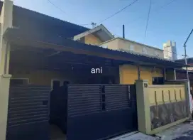 Jual rumah lokasi jajar barat samsad solo lt 210m hrg 1,4Myd nego