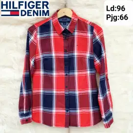 TOMMY HILFIGER Classic fit Atasan Kemeja Lengan Panjang Wanita