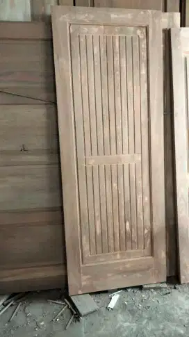 Pintu kayu kamper open Fre COD
