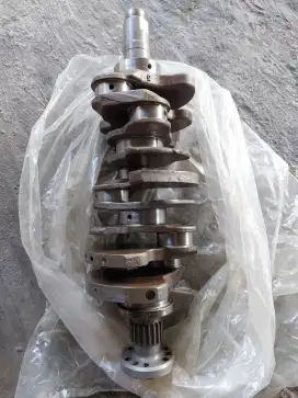 Crankshaft mesin tempel yamaha 300hp 4t