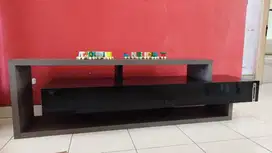 Cellini MejaTV RakTV Mulus