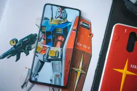 Case rubber gundam, with dvd