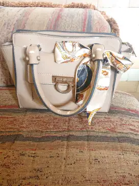 Hand Bag - Tas wanita - Kondisi spt di foto