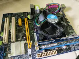 JASA SERVICE PC/LAPTOP 50rb