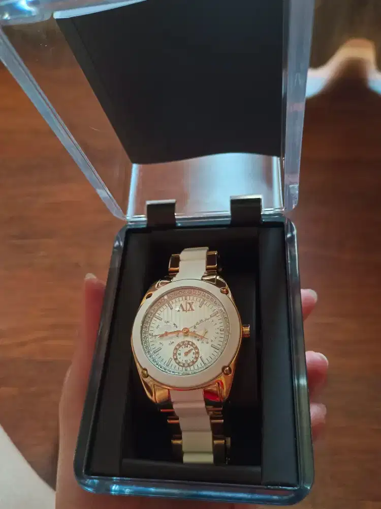 AUTHENTIC Armani Exchange Two Tone White Gold Crystal Dial