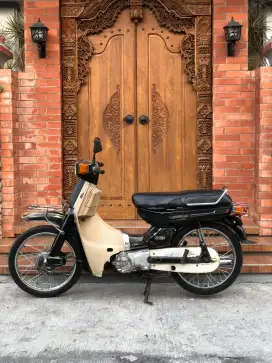 Yamaha V80 Superdeluxe
