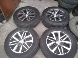 VELG toyota fortuner vrz ring 18sama ban