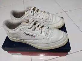 Sepatu Sneakers Reebok c 85 Vintage (Kulit) size 45