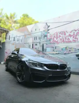 BMW M4 F82 COUPE 2015 LOW KILOMETER