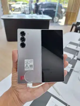Samsung Galaxy Z Fold 6