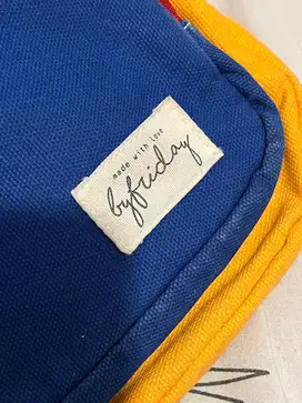 Slingbag by Friday