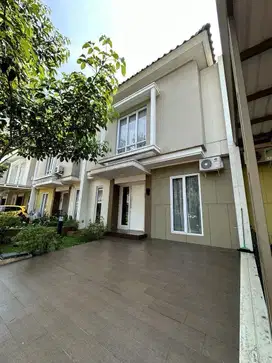 Rumah di Jual, Cluster Latigo - Gading Serpong.