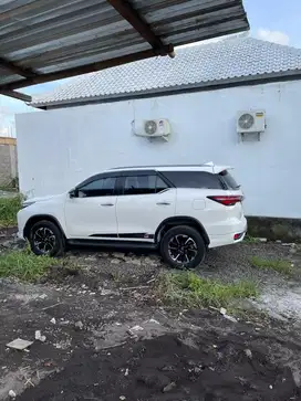 Pemilik langsung fortuner