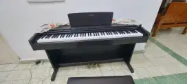 Dijual piano elektrik Yamaha Arius YDP 143