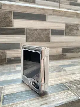 Samsung Z flip 5