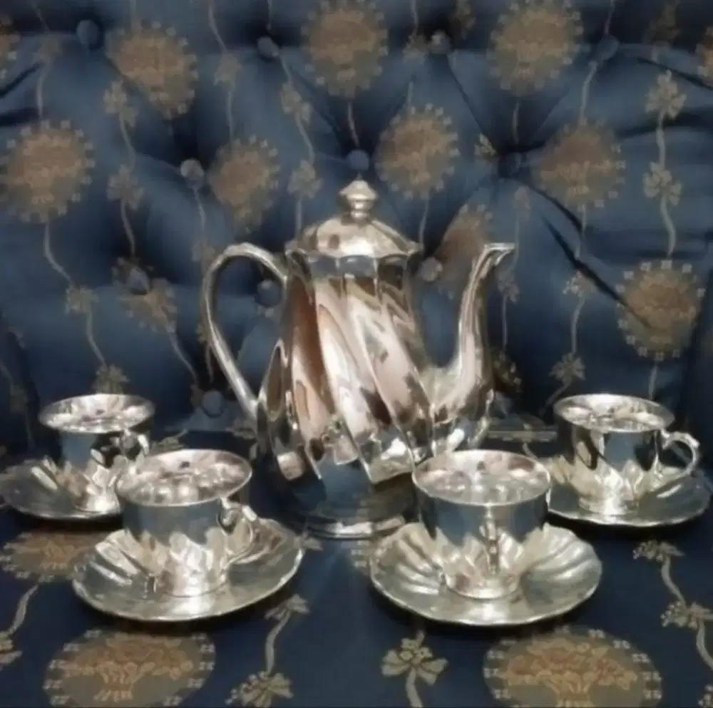 Pajangan set teko eropa