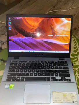 Dijual laptop ASUS Vivobook