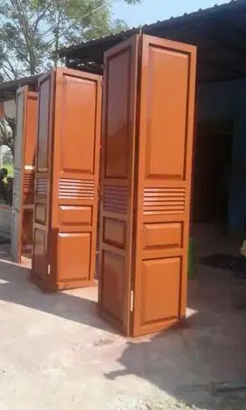 Pintu lipat besi modern