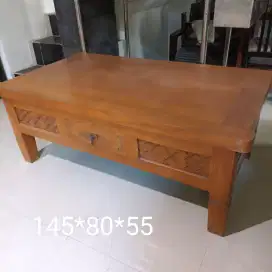 Coffee table/ meja ruang tamu