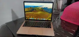 JUAL SECOND - MACBOOK AIR Retina 13 A1932 Tahun 2019 (8GB - 256GB)