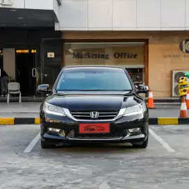 HONDA ACCORD 2.4 VTI-L A/T 2014