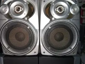 Pioneer speaker 6 in, full ori, box utuh , merk Japan