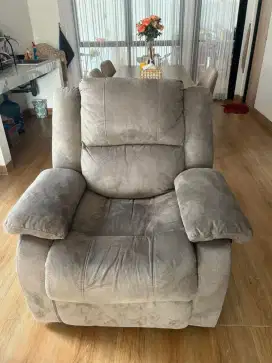 Sofa informa like new