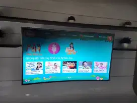 Samsung Smart TV 55 inch layar melengkung