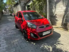 Dijual murah kia all new Picanto manual 2012