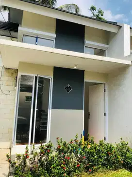 Rumah baru , SHM dan murah .