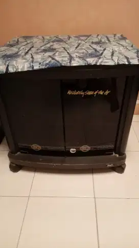 Meja serba guna