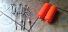 Slhkn plh slh 1 dr se paket besi mixer kue atau se psg pelampung toren