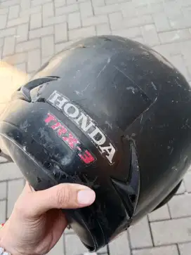 Helm honda bekas