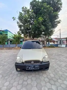Di jual KIA VISTO 2001