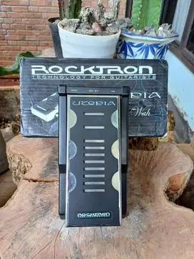 ROCKTRON UTOPIA BASS WAH WAH PEDAL