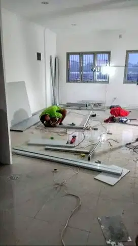 Jasa Pasang Plafon Partisi Gypsum Kusen ALUMUnium Kaca Pintu Jendela