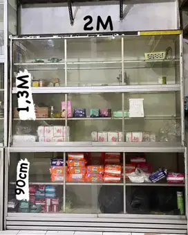 Etalase Kaca 2m