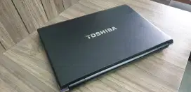 toshiba R700 dynabook