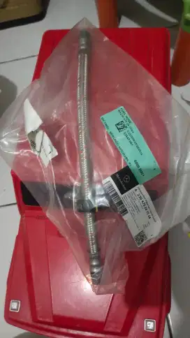 Selang bensin Mercedes Benz w220