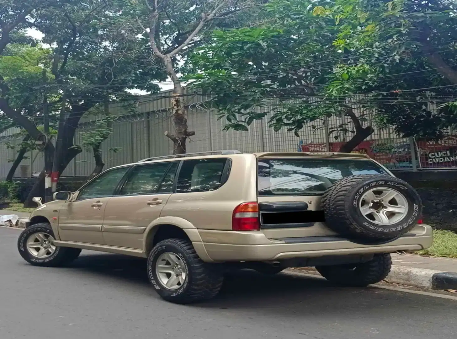 Suzuki Grand escudo 2005 Bensin