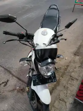 Dijual motor vixion 2012