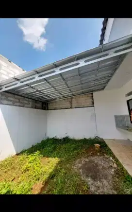 Kanopi baja ringan