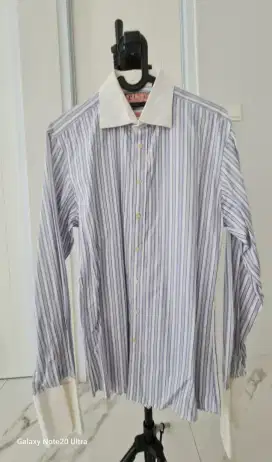 Kemeja Pria cufflinkThomas Pink size M bekas